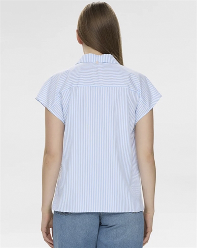 Nümph - NUAshley Embroidery Skjorte - Airy Blue